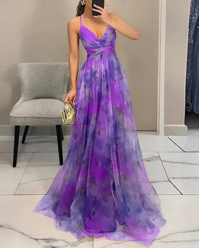 Vestido maxi elegante con estampado floral primaveral